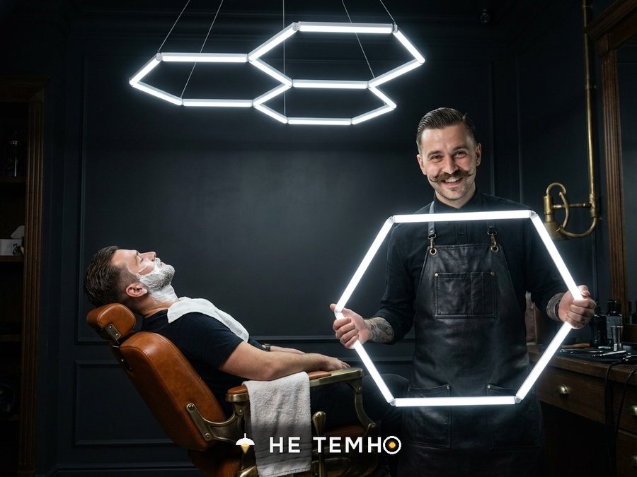 3 соты над креслом барбера